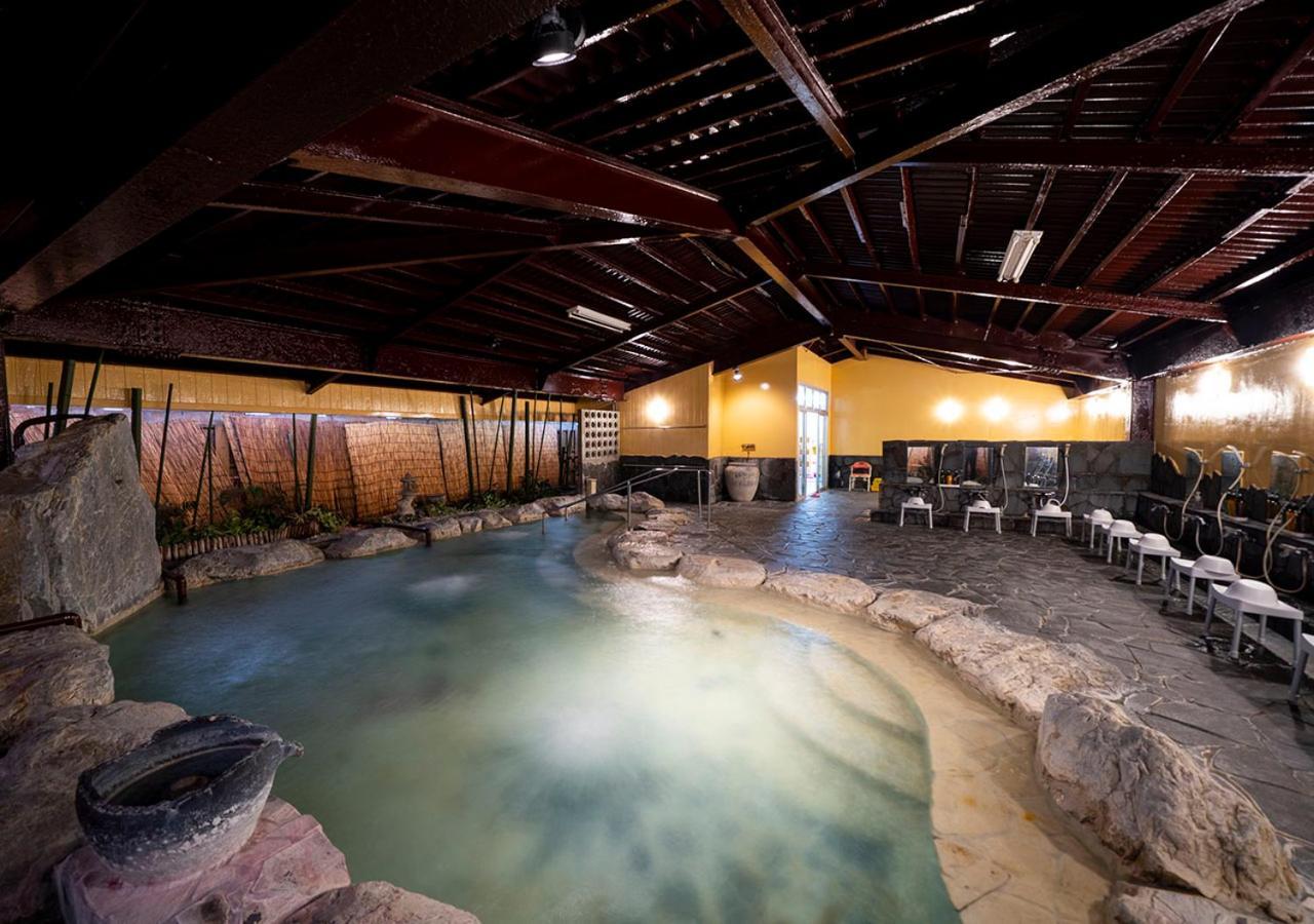 Hotel Mahaina Wellness Resorts Okinawa Exterior photo
