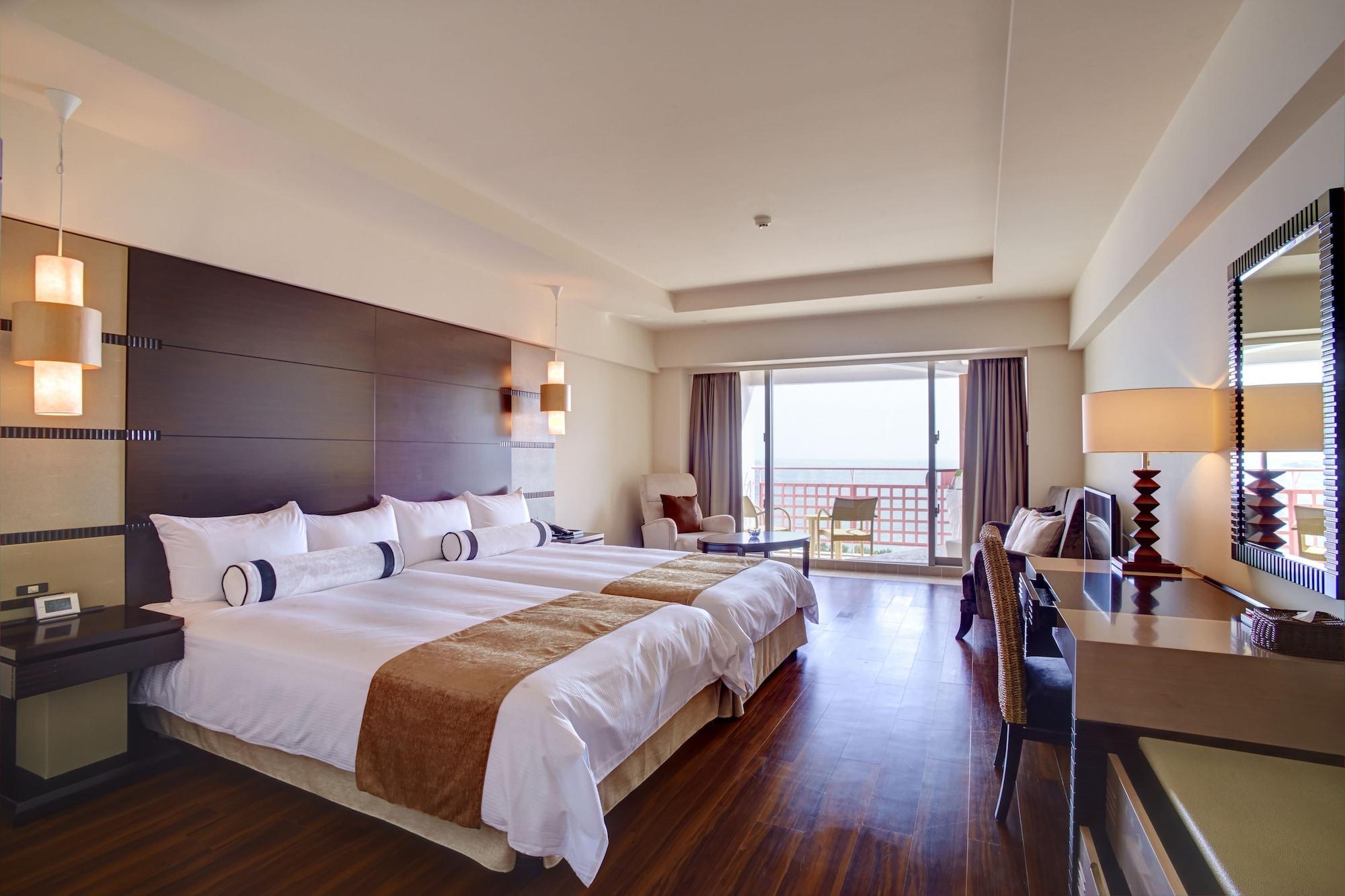 Hotel Mahaina Wellness Resorts Okinawa Exterior photo